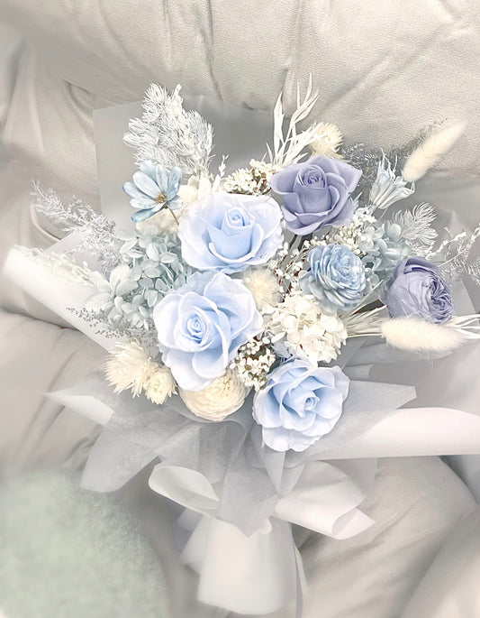 Ice Blue Preserved flower bouquet